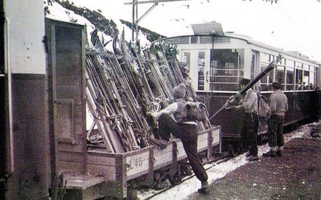 Vagón transporte-esquís.jpg (137.01 KiB) Visto 4895 veces Vagón transporte-esquís.jpg